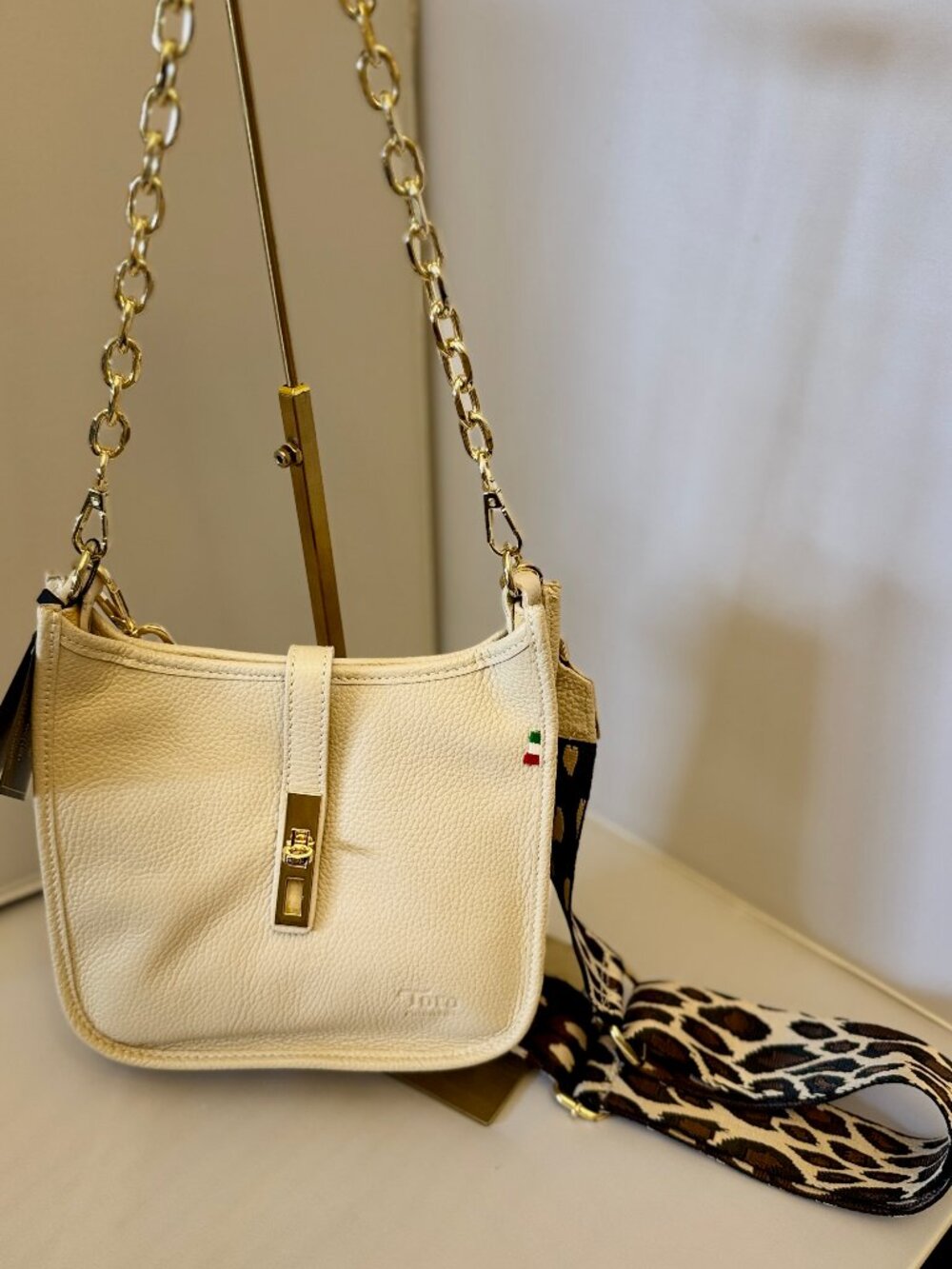 Toro Firenze Crossbody Shoulder Bag